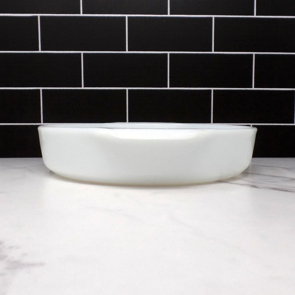 Vintage Fire King 9 Inch Round Baking Dish / Casserole (429) - White (1970s)